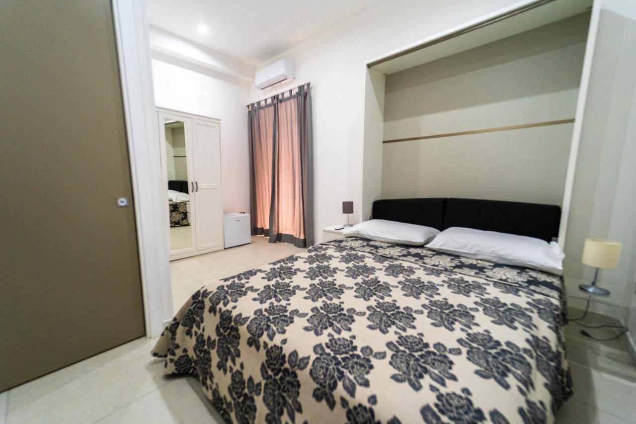 Готель Casa Romeo Napoli Екстер'єр фото