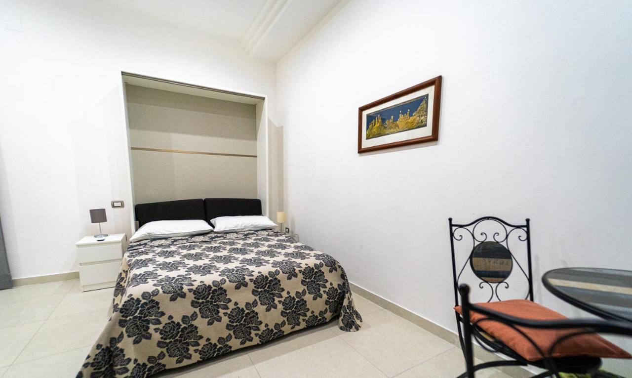 Готель Casa Romeo Napoli Екстер'єр фото